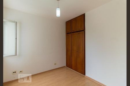 Quarto 2 de apartamento para alugar com 2 quartos, 52m² em Vila Mariana, São Paulo