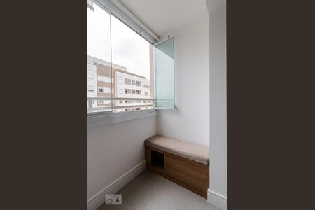 Sacada de apartamento para alugar com 2 quartos, 45m² em Parque Fongaro, São Paulo