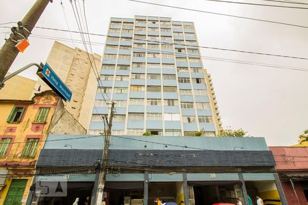 Fachada de kitnet/studio para alugar com 1 quarto, 34m² em Aclimação, São Paulo