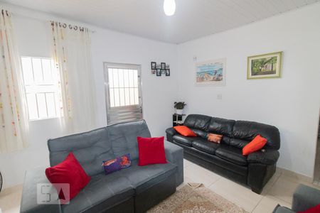 Sala de casa à venda com 2 quartos, 100m² em Vila Carbone, São Paulo