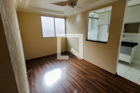 Sala de apartamento para alugar com 2 quartos, 43m² em Parque Esmeralda, São Paulo