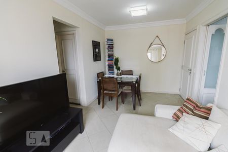 Sala de apartamento à venda com 2 quartos, 53m² em Vila Anglo Brasileira, São Paulo