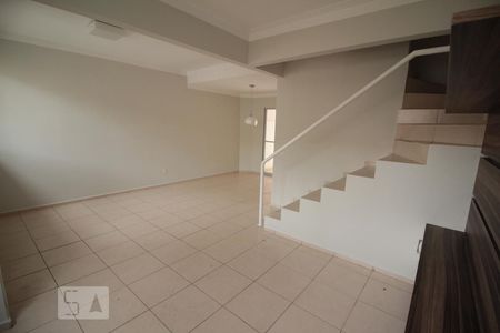 Sala de casa de condomínio à venda com 3 quartos, 101m² em Vila Mafalda, Jundiaí