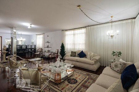 Sala de casa para alugar com 4 quartos, 300m² em Jardim Anália Franco, São Paulo
