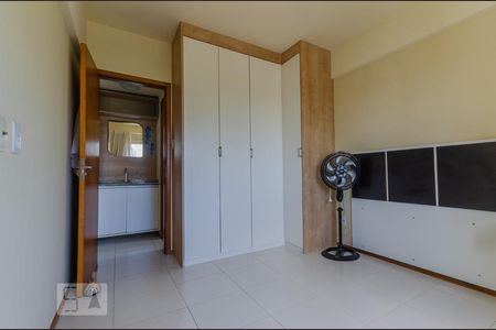 Quarto de apartamento para alugar com 1 quarto, 35m² em Acupe de Brotas, Salvador