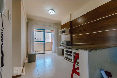 Sala de apartamento para alugar com 1 quarto, 35m² em Acupe de Brotas, Salvador