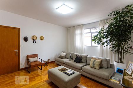 Sala 1 de apartamento para alugar com 5 quartos, 180m² em Funcionários, Belo Horizonte