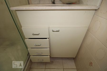 Banheiro de apartamento à venda com 1 quarto, 48m² em Vila Rossi Borghi E Siqueira, Campinas