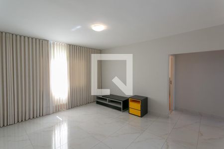 Sala de apartamento à venda com 2 quartos, 84m² em Santo Antônio, Belo Horizonte