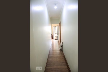 Corredor de apartamento para alugar com 2 quartos, 138m² em Nova Gerty, São Caetano do Sul