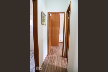 Corredor de apartamento para alugar com 2 quartos, 138m² em Nova Gerty, São Caetano do Sul