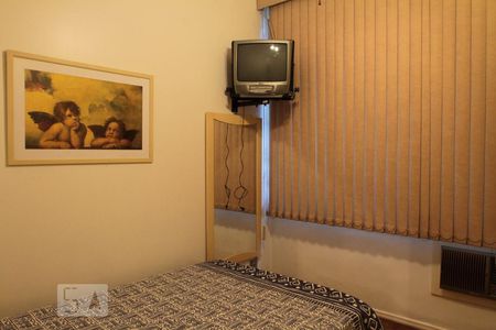 Quarto 1 de apartamento para alugar com 2 quartos, 59m² em Leblon, Rio de Janeiro