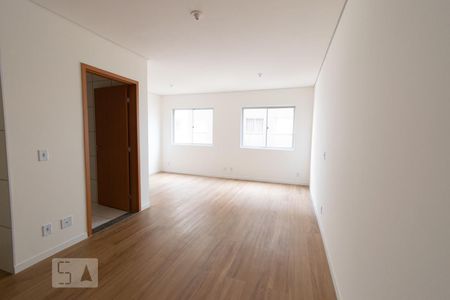 Sala de kitnet/studio para alugar com 1 quarto, 33m² em Samambaia Sul (samambaia), Brasília