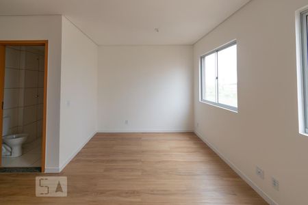 Quarto de kitnet/studio para alugar com 1 quarto, 33m² em Samambaia Sul (samambaia), Brasília