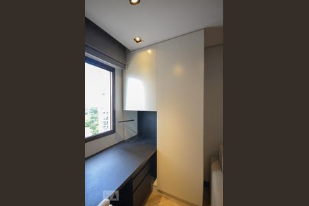 Quarto 1 de apartamento para alugar com 2 quartos, 55m² em Vila Mariana, São Paulo