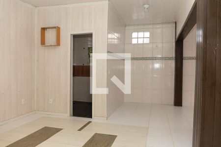 Sala de casa à venda com 3 quartos, 65m² em Sarandi, Porto Alegre