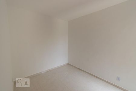 Quarto 1 de apartamento para alugar com 2 quartos, 46m² em Samambaia Sul (samambaia) , Brasília