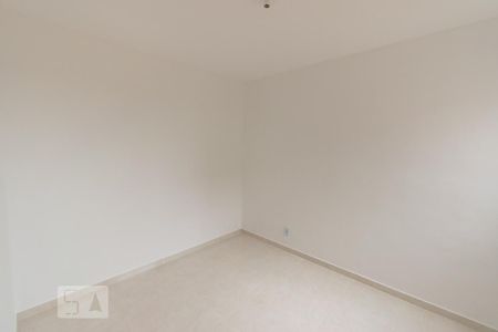 Quarto 2 de apartamento para alugar com 2 quartos, 46m² em Samambaia Sul (samambaia) , Brasília