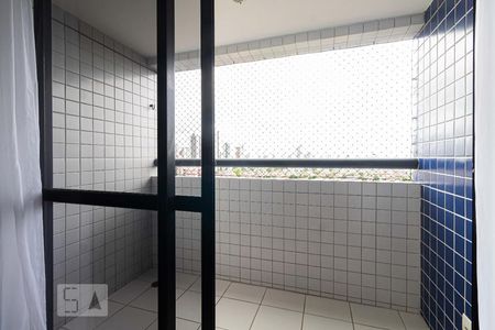 Varanda da Sala de apartamento para alugar com 2 quartos, 80m² em Torre, Recife