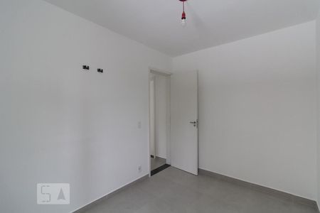 Quarto 2 de apartamento para alugar com 2 quartos, 45m² em Vila Domingues, Votorantim