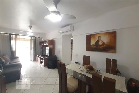 Apartamento à venda com 70m², 2 quartos e 1 vagaSala