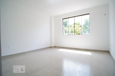 Sala de kitnet/studio para alugar com 1 quarto, 48m² em Jardim Itu, Porto Alegre