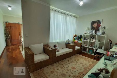 Sala Estudos de casa à venda com 4 quartos, 350m² em Sítio da Figueira, São Paulo