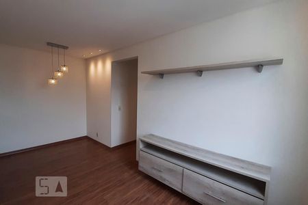 Sala de apartamento para alugar com 2 quartos, 50m² em Jardim Vila Formosa, São Paulo