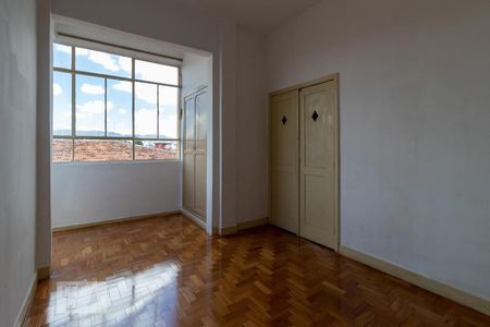 Quarto 1 de apartamento para alugar com 2 quartos, 72m² em São Cristóvão, Belo Horizonte