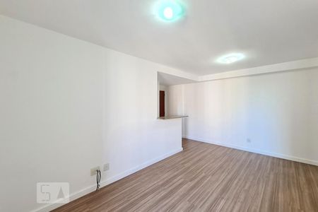 Sala de apartamento à venda com 2 quartos, 59m² em Del Castilho, Rio de Janeiro