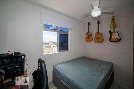Apartamento à venda com 3 quartos, 90m² em Heliópolis, Belo Horizonte