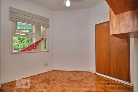 Quarto 1 de apartamento para alugar com 2 quartos, 88m² em Grajau, Rio de Janeiro