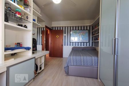 Apartamento à venda com 190m², 3 quartos e 2 vagas Apartamento à venda com 190m², 3 quartos e 2 vagasQuarto 2