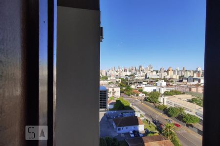 Apartamento à venda com 190m², 3 quartos e 2 vagas Apartamento à venda com 190m², 3 quartos e 2 vagasVista da Cozinha
