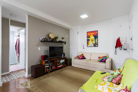 Sala de apartamento para alugar com 2 quartos, 50m² em Cambuci, São Paulo