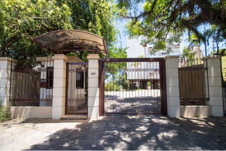 Apartamento à venda com 166m², 3 quartos e 2 vagas Apartamento à venda com 166m², 3 quartos e 2 vagasFachada