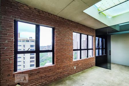 Sala de apartamento à venda com 1 quarto, 140m² em Vila Suzana, São Paulo