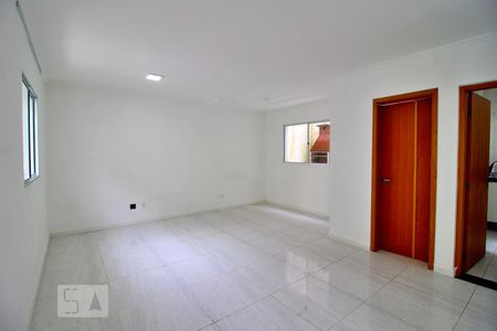 Sala de casa de condomínio à venda com 3 quartos, 137m² em Vila Eldízia, Santo André