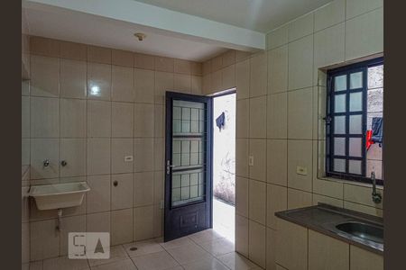 Cozinha de apartamento para alugar com 1 quarto, 30m² em Brás, São Paulo