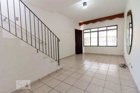 Sala de casa para alugar com 3 quartos, 150m² em Vila Tiradentes, São Paulo