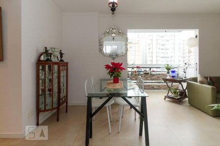 Sala de apartamento para alugar com 1 quarto, 70m² em Paraíso, São Paulo