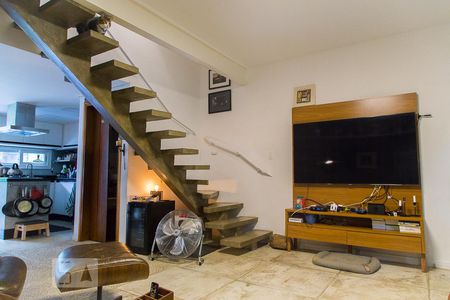 Sala de casa para alugar com 4 quartos, 160m² em Vila Clementino, São Paulo