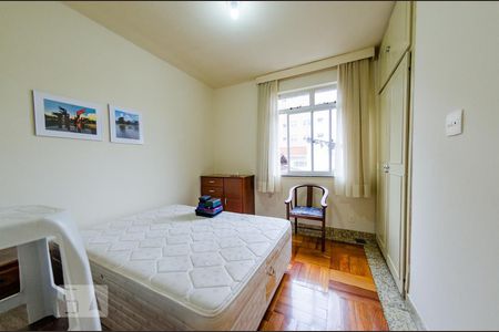 Quarto 1 de apartamento para alugar com 3 quartos, 130m² em Santa Lúcia, Belo Horizonte