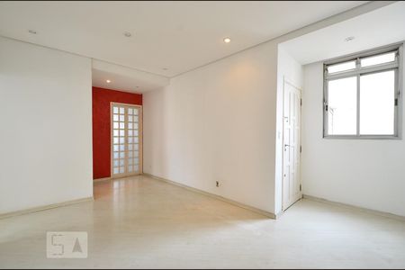 Sala de apartamento para alugar com 2 quartos, 89m² em Saúde, São Paulo