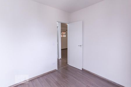 Quarto 2 de apartamento para alugar com 2 quartos, 50m² em Alto da Lapa, São Paulo