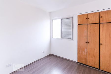 Quarto 1 de apartamento para alugar com 2 quartos, 50m² em Alto da Lapa, São Paulo