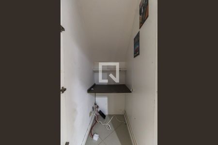 Sala de casa de condomínio para alugar com 2 quartos, 60m² em Vila Jacuí, São Paulo