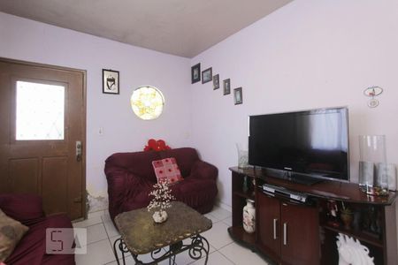 SALA de casa à venda com 3 quartos, 220m² em Rubem Berta, Porto Alegre