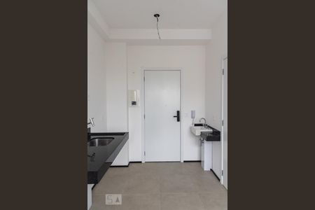 Cozinha de kitnet/studio à venda com 1 quarto, 17m² em Liberdade, São Paulo