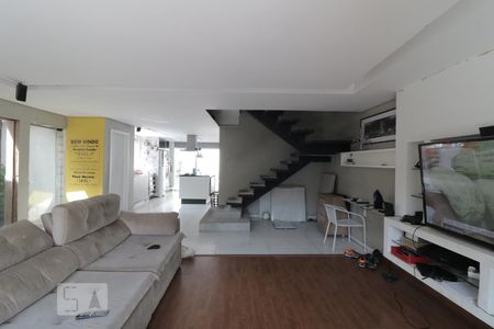 Sala  de casa à venda com 3 quartos, 413m² em Vila Invernada, São Paulo